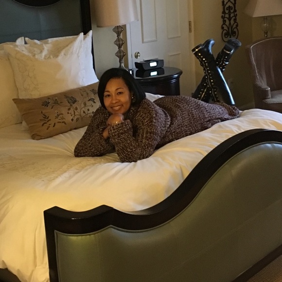 Meet your Posher, Kindle - Picture 4 of 8